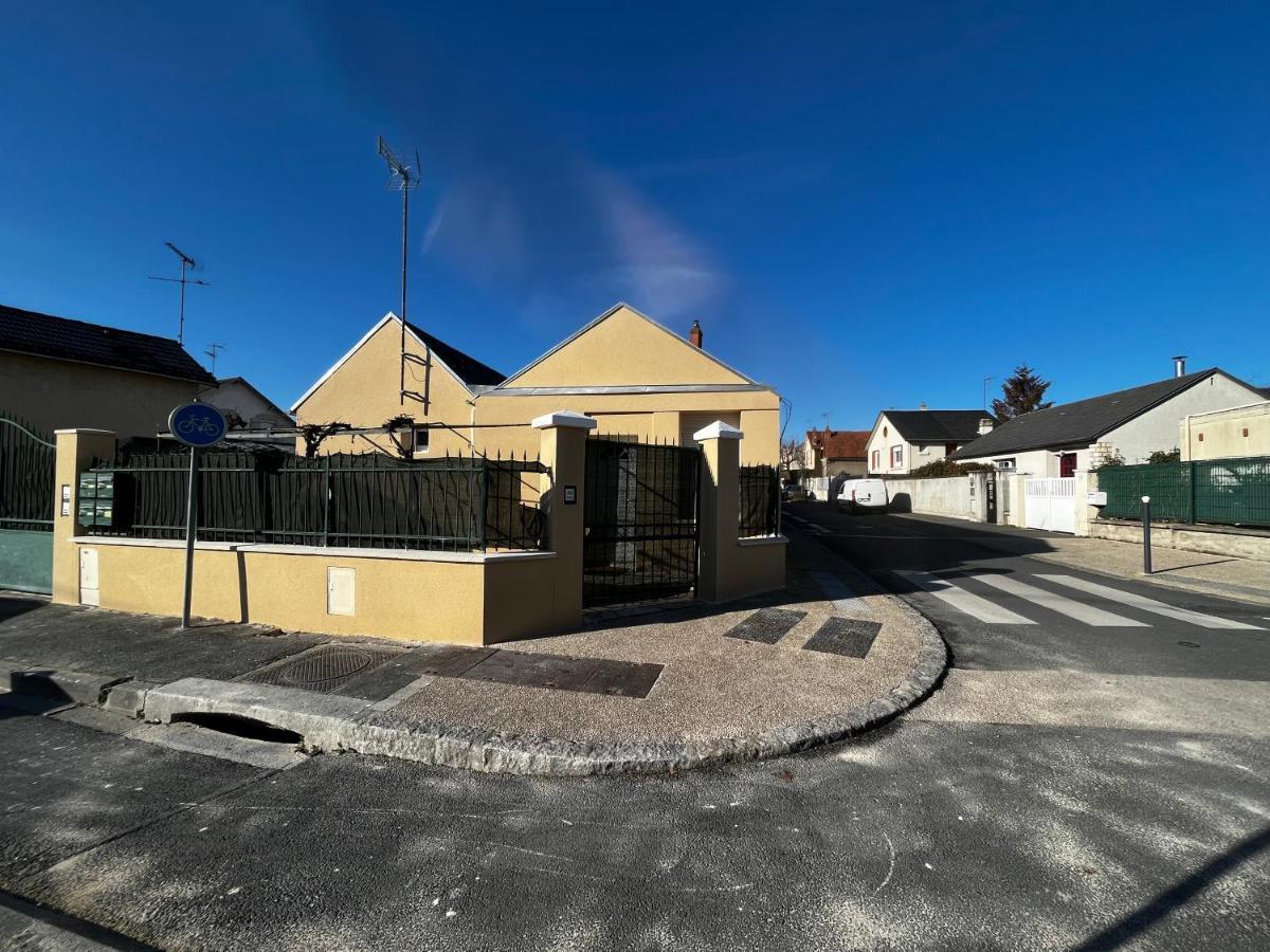 Studios Au Quartier Pavillonnaire Rue D Ambert Orléans Eksteriør billede