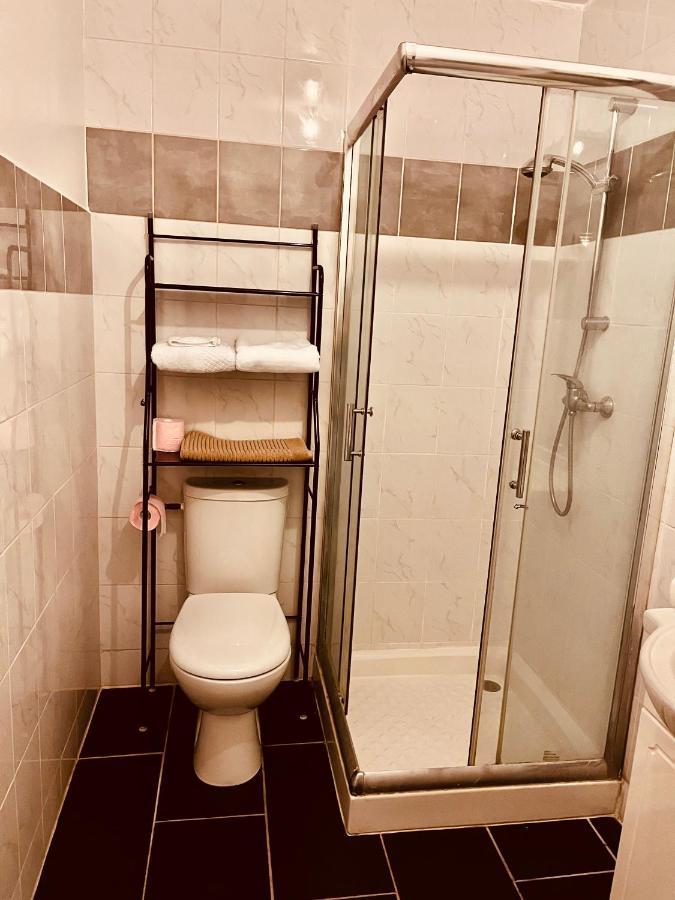 Studios Au Quartier Pavillonnaire Rue D Ambert Orléans Eksteriør billede